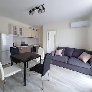 жилищна сграда орех Apartamento